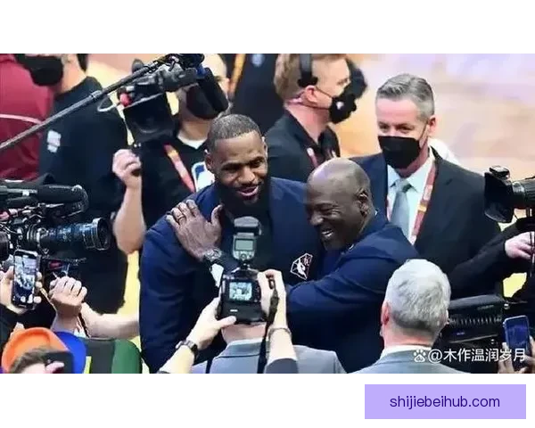 奥尼尔称乔丹为历史最佳 詹姆斯则是魔术师约翰逊的放大版